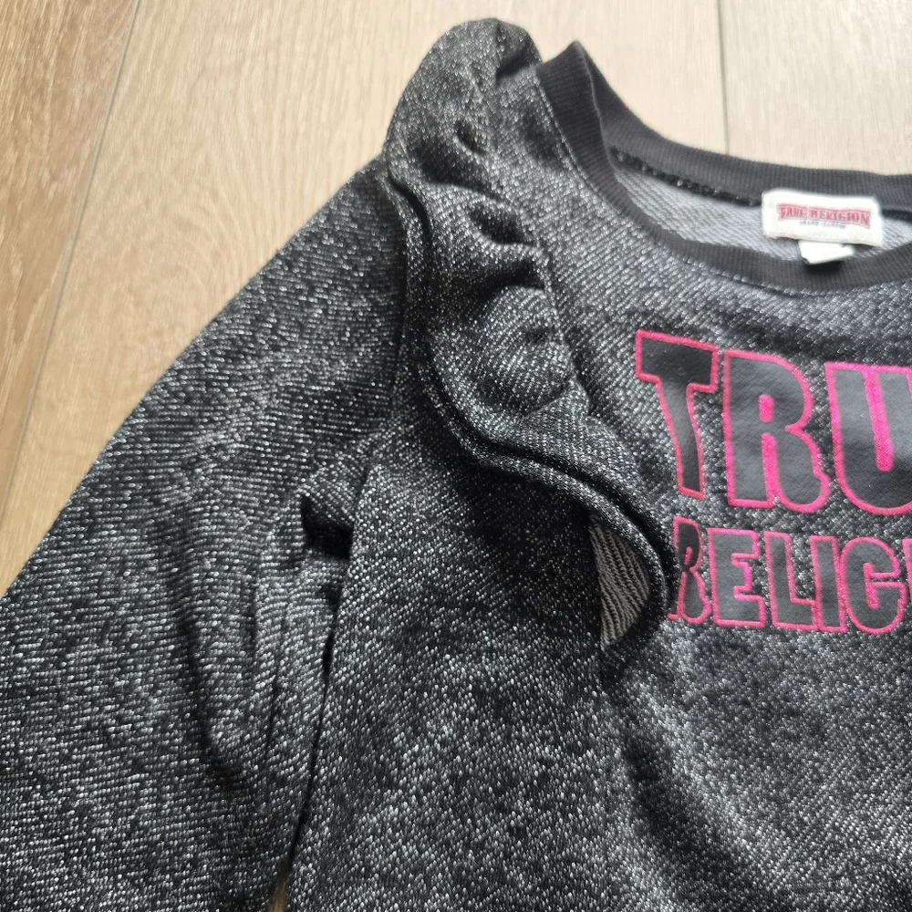 True Religion girls size 5, black Shimmery Glitter Set Joggers Ruffle Shoulder